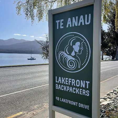 Te Anau Lakefront Backpackers Екстер'єр фото